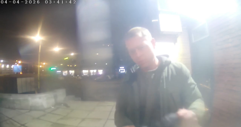 
        Ночное нападение на&nbsp;домофон в&nbsp;Санкт-Петербурге    