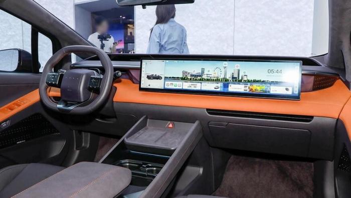 Hyundai представил электромобиль Ioniq V