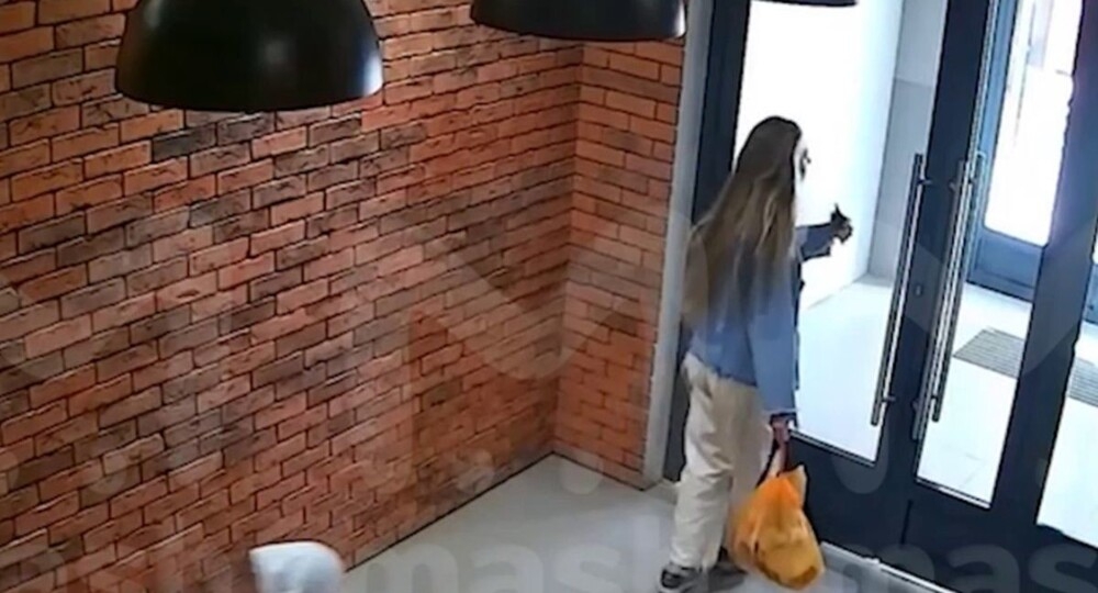 
        Болезненные падения невнимательных жителей дома в&nbsp;Калужской области    