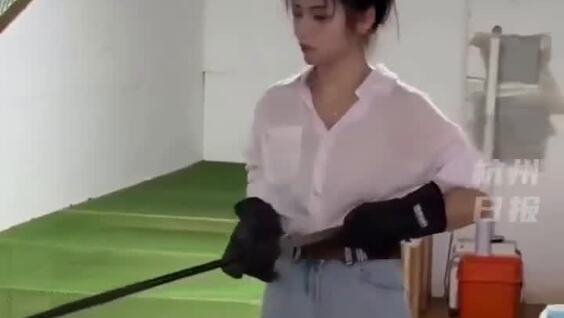 
        Опасный бизнес девушки из&nbsp;Китая    