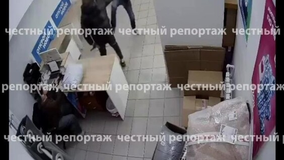 В Уфе мужчина избил женщину, которая заступилась за сотрудницу пункта выдачи заказов
В Уфе мужчина избил женщину, которая заступилась за сотрудницу пункта выдачи заказов