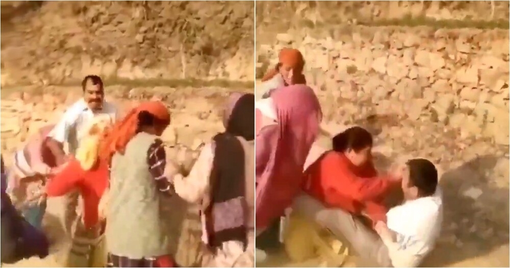 
        В&nbsp;Индии группа женщин избила мужчину из-за спора о&nbsp;дороге    