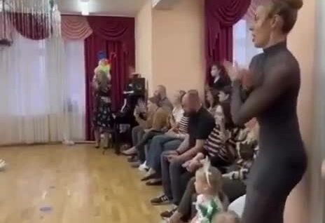 
        Хорошая воспитательница на&nbsp;вес&nbsp;золота    