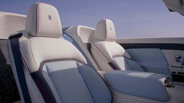 Rolls-Royce Project Nightingale: 100 экземпляров роскошного электрокара с &laquo;звёздным&raquo; салоном
