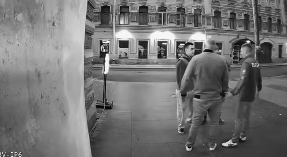 
        Драка у&nbsp;бара в&nbsp;Санкт-Петербурге    