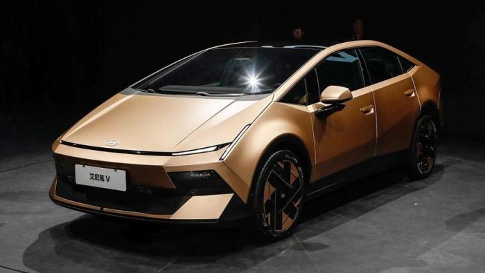 Hyundai представил электромобиль Ioniq V