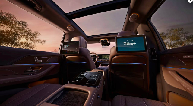 Mercedes представил обновлённые GLE и GLS