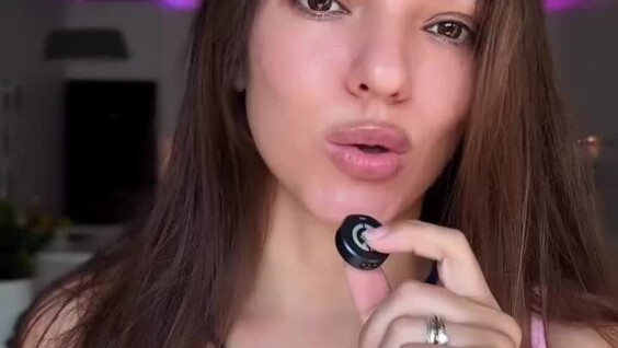 
        Девушка рассказала, как&nbsp;выглядят здоровые отношения    