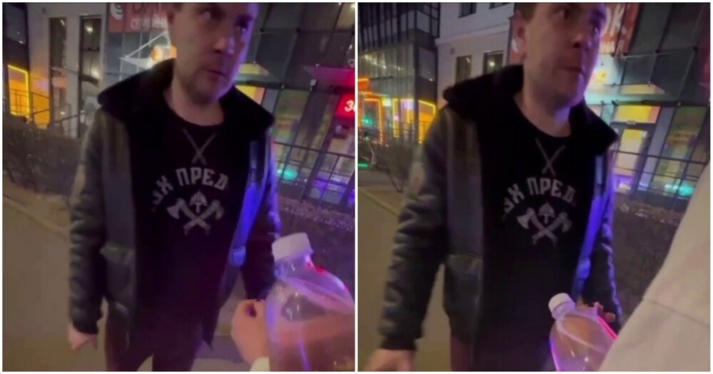 
        Пьяный мужчина пристал к&nbsp;подросткам-неформалам    