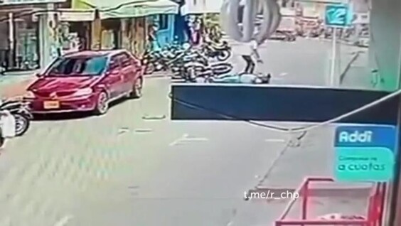 
        Колумбийский следователь не&nbsp;позволил киллеру скрыться    