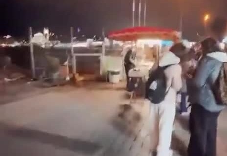 
        В&nbsp;Турции продавец кукурузы стал местной достопримечательностью    