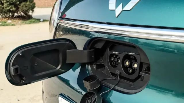 Китайский «народный» электрокар после обновления поступил в продажу по цене от 530 тысяч рублей Китайский «народный» электрокар после обновления поступил в продажу по цене от 530 тысяч рублей