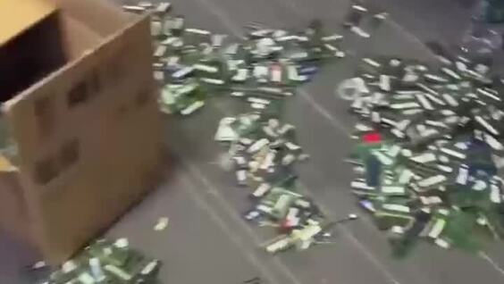 Перекупщик недоволен началом падения цен на оперативную память
Перекупщик недоволен началом падения цен на оперативную память