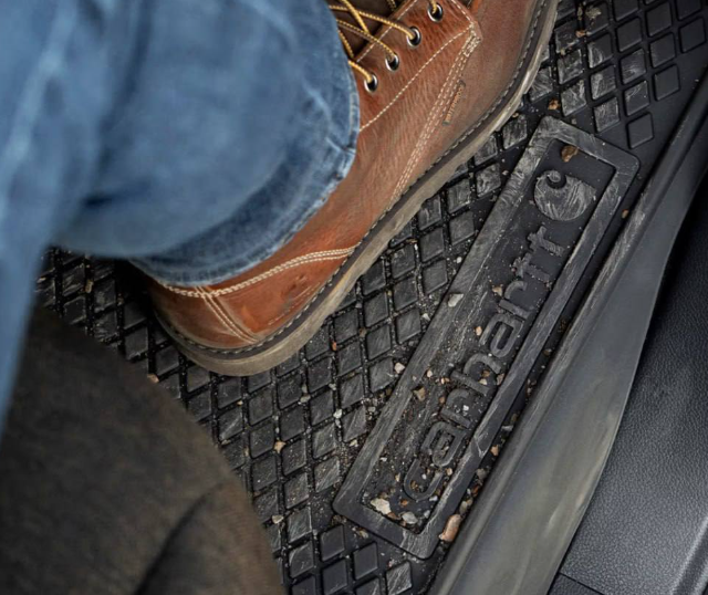 Ford Super Duty получил &laquo;рабочий&raquo; стиль: представлена версия в коллаборации с Carhartt