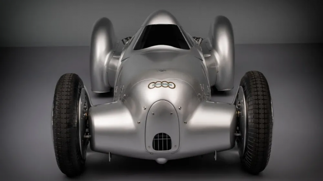 Audi воссоздала рекордный автомобиль 1935 года