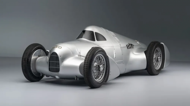 Audi воссоздала рекордный автомобиль 1935 года