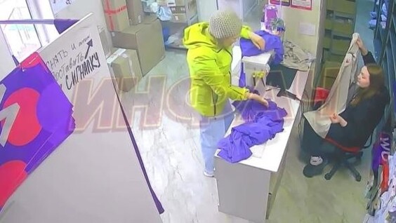 
        В&nbsp;Краснодаре покупательницы устроили скандал в&nbsp;пункте Wildberries после замечания о&nbsp;браке    