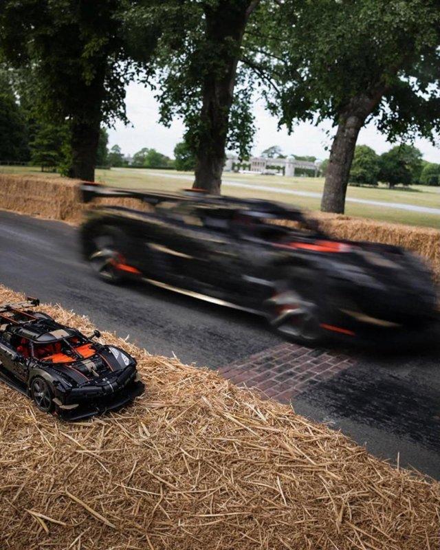 LEGO собрал гиперкар Koenigsegg, который разогнали быстрее 100 км/ч LEGO собрал гиперкар Koenigsegg, который разогнали быстрее 100 км/ч