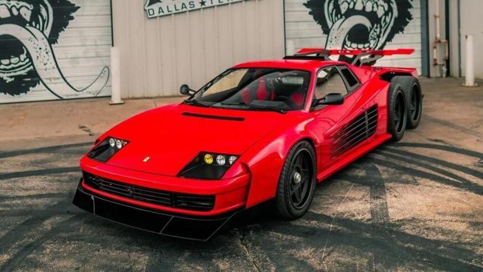 Тюнеры построили 6-колёсную Ferrari Testarossa Тюнеры построили 6-колёсную Ferrari Testarossa